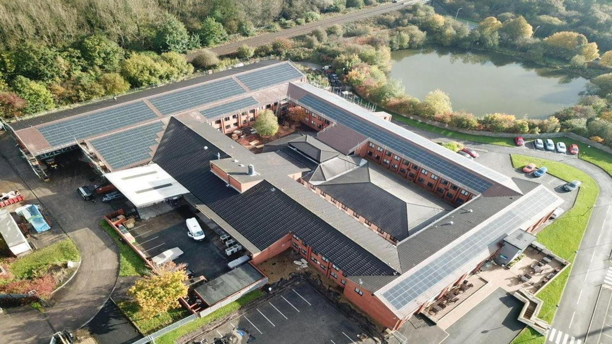 Holiday Inn Express - Wigan By Ihg Εξωτερικό φωτογραφία